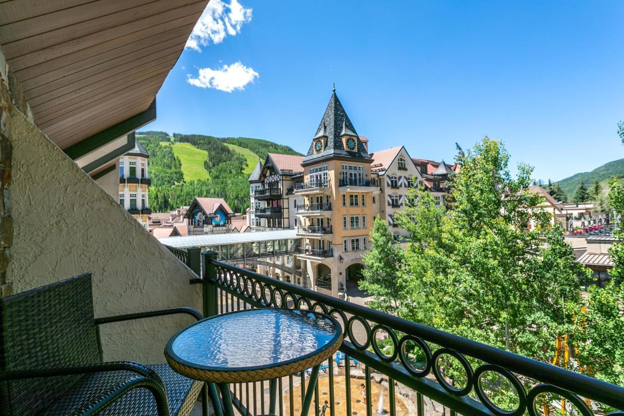 Lift House Lodge, Remodeled Downtown Lionshead Studio Condo Вейл Экстерьер фото
